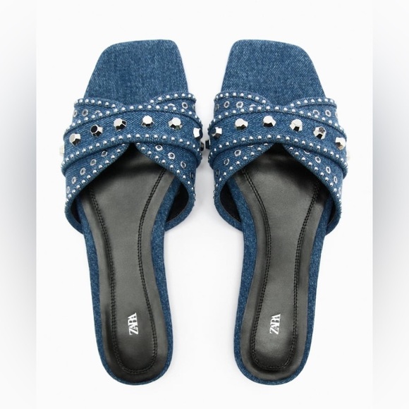 NWT. Zara Denim Blue Flat Slider Sandals with Studs. Size 10. - Picture 3 of 8